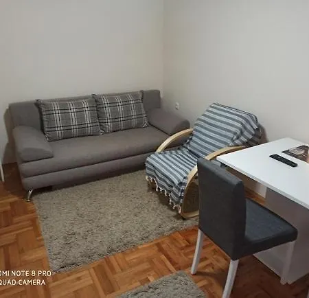 Apartment Mila Nis